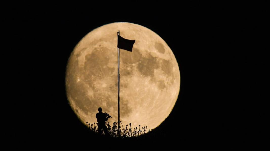 19 Ağustos tarihine dikkat! Kova Dolunay'ı geliyor: Bitmez denen ilişkiler bitecek, olmaz denilenler olacak - Resim: 14